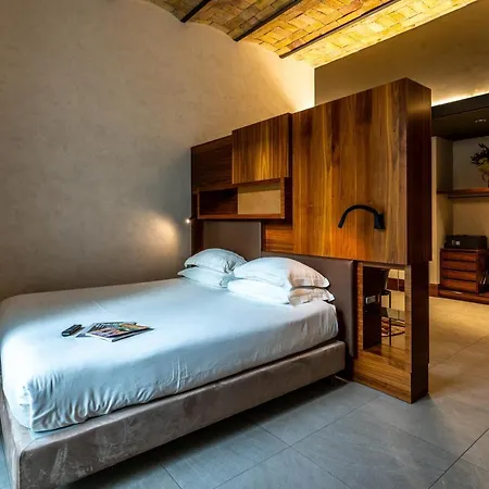 Apart-hotel Gasometer Urban 5*