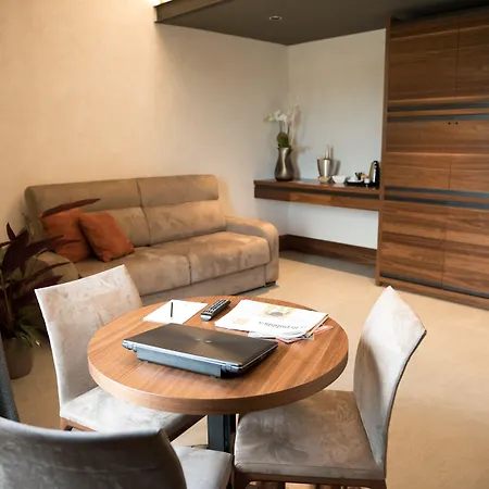 أجنحة غازوميتر الحضرية 4* روما